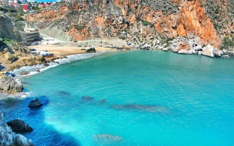 Al Hoceima, l'une des plages préférées des MRE
