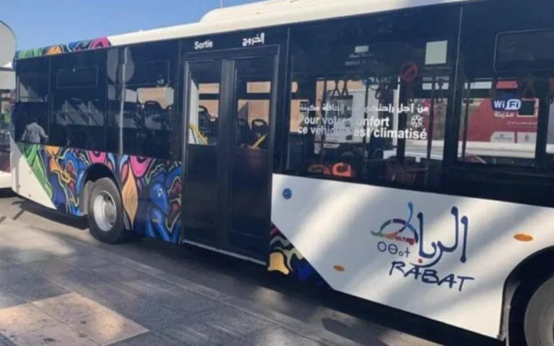 Les nouveaux bus de Rabat, cible des vandales