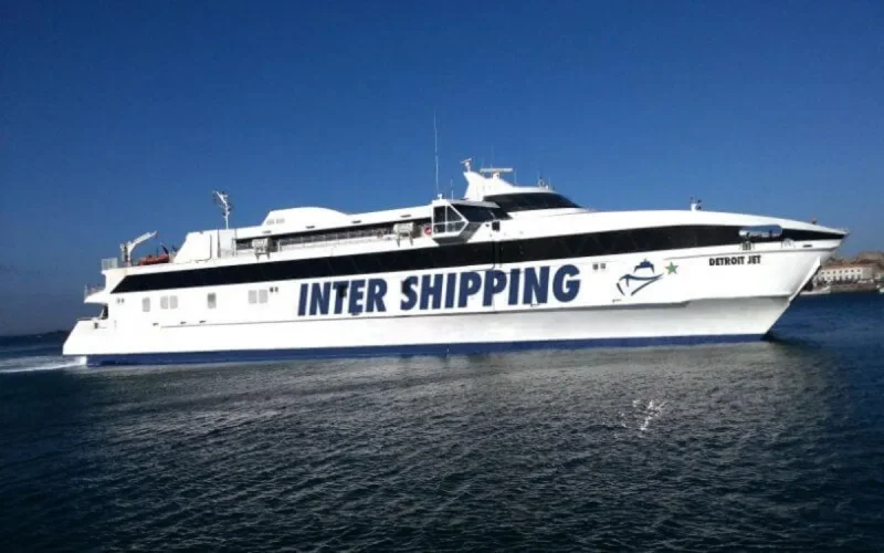 Un bateau transportant des MRE naviguait avec une brèche dans la soute