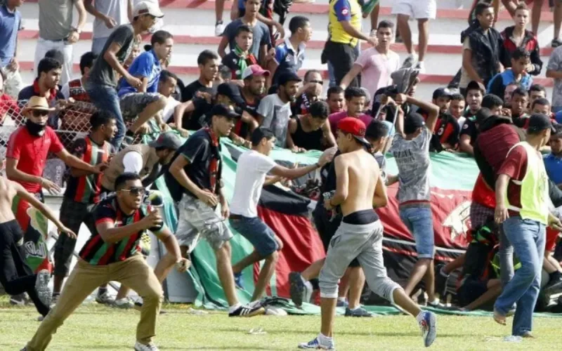 Hooligans : la police sévit, 19 arrestations