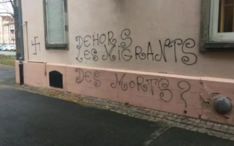 Alsace : des inscriptions racistes au domicile d'un maire 