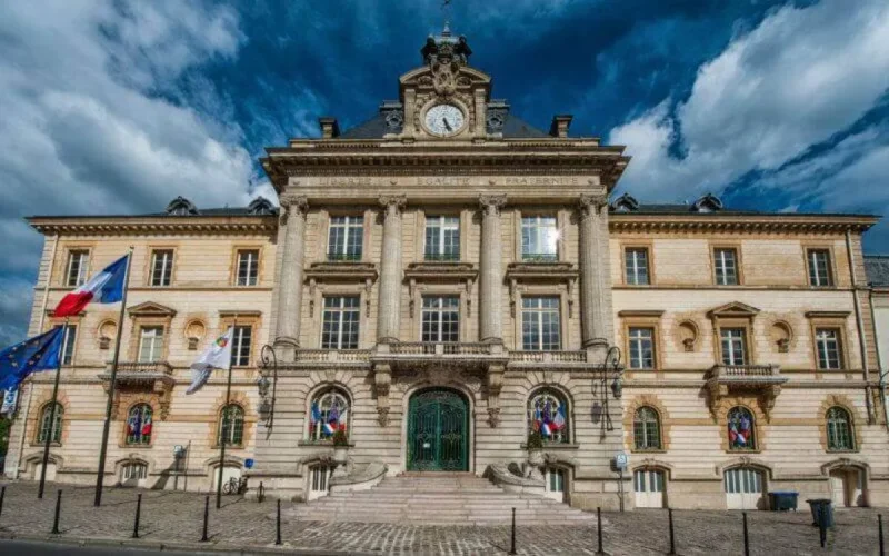 France : l'employé qui a appelé au meurtre d'une musulmane sera sanctionné