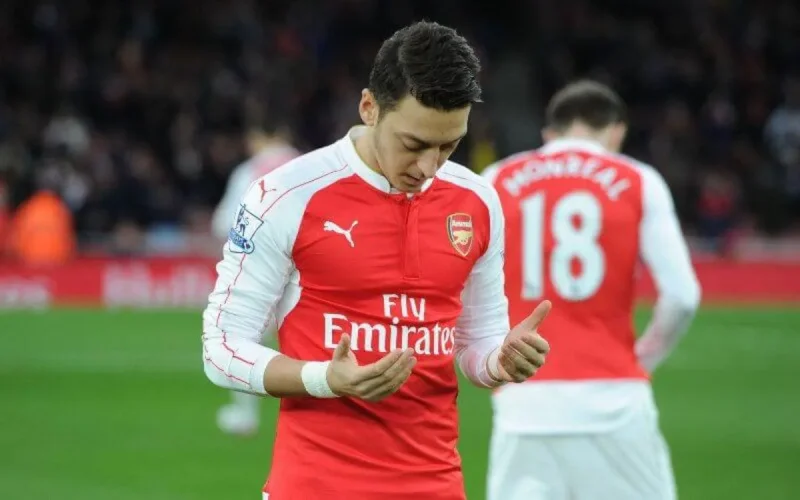 Mesut Özil apporte son soutien aux musulmans de Chine