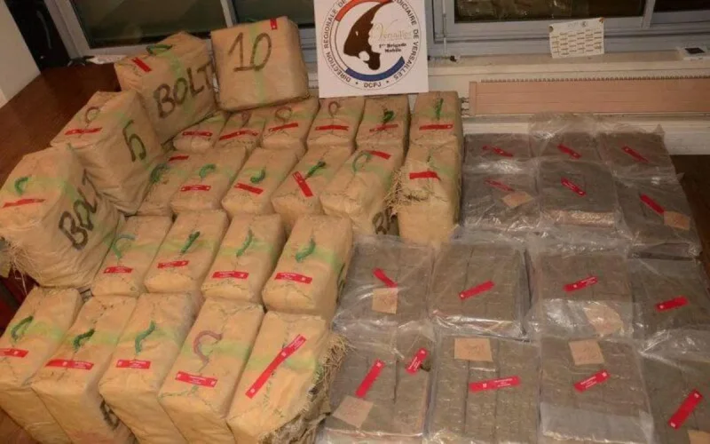 Paris : une tonne de cannabis marocain saisie après une course-poursuite