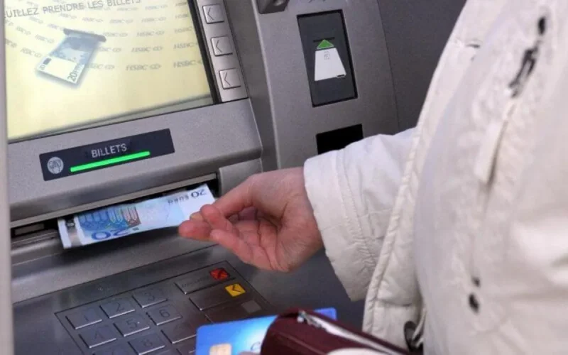 Pays-Bas : les distributeurs de billets désactivés la nuit à cause d'une mafia marocaine