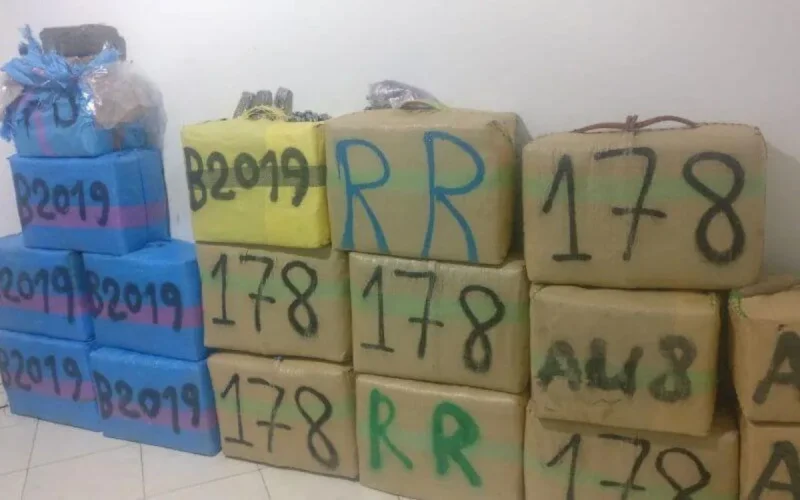 Oujda : cinq présumés trafiquants de drogue arrêtés