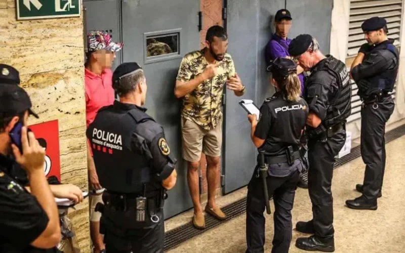 Barcelone : un Marocain condamné à 12 ans de prison pour avoir tenté de lapider un gay
