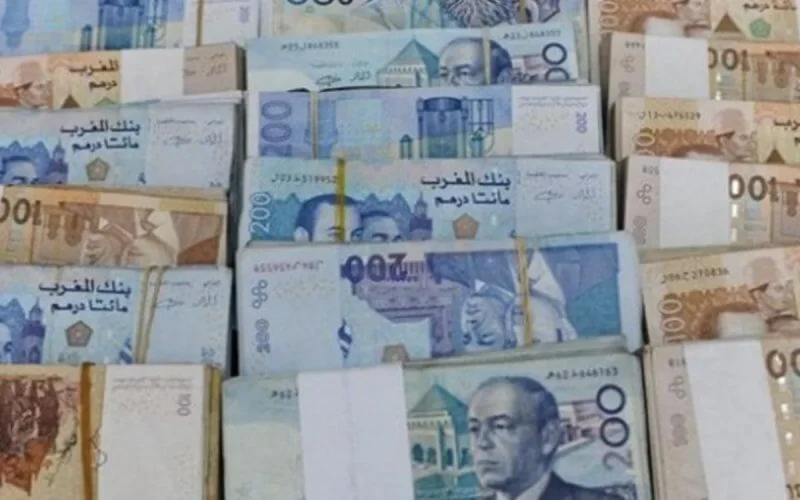 Avoir de l'argent liquide non déclaré est puni par la loi