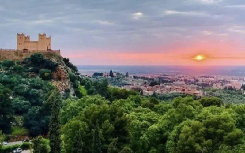 Braquage d'un touriste à Beni Mellal sous la menace d'une arme blanche