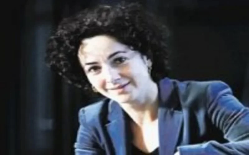 Naima Azough : "50 % des jeunes néerlandais d'origine marocaine se sentent étrangers"