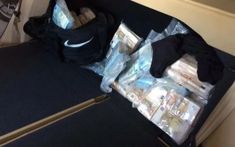Allemagne : une MRE voulait passer en Autriche avec plus d'un million d'euros