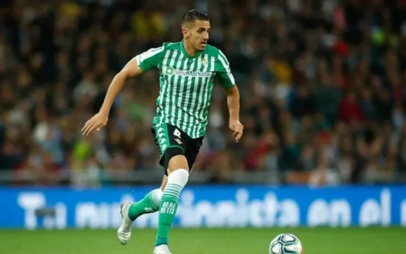 Zouhair Feddal en route pour Valence