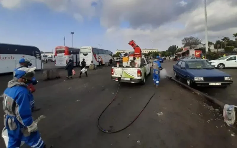 Coronavirus : opération désinfection à Casablanca (vidéo)