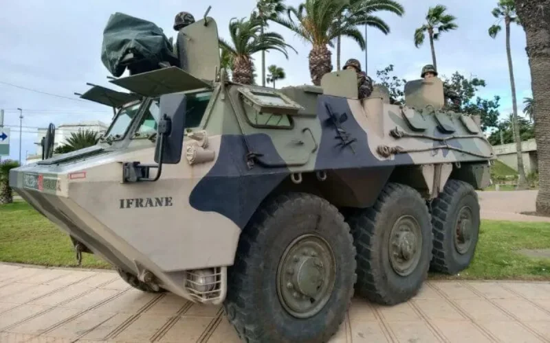Maroc : des blindés déployés à Casablanca pour faire respecter l'état d'urgence