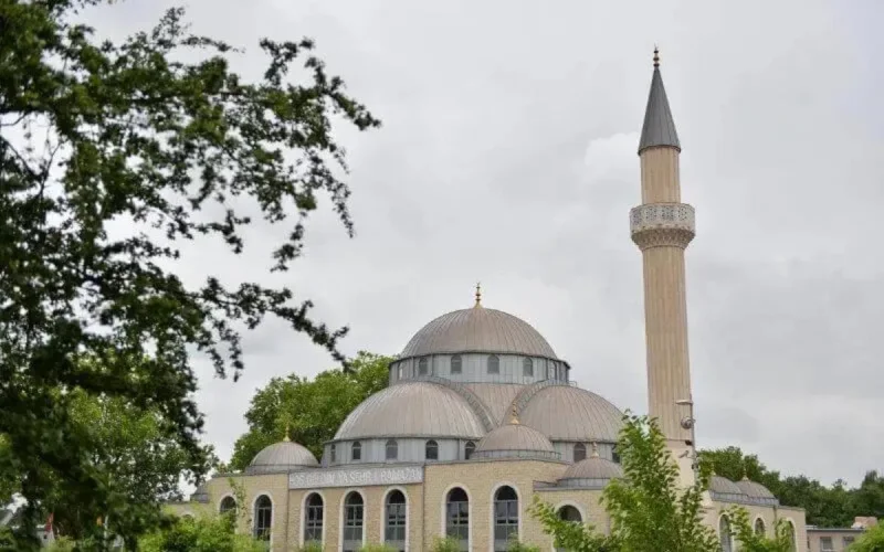 Allemagne : mosquées et églises solidaires de la lutte contre le coronavirus (Vidéo)