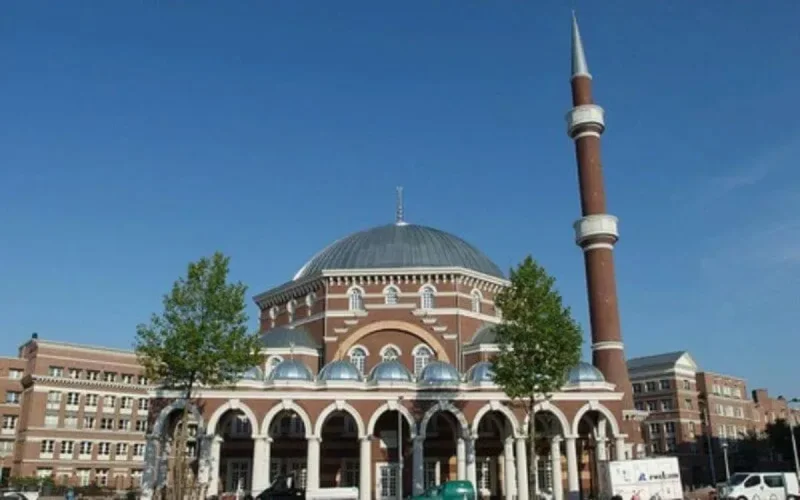 Pays-Bas : l'appel à la prière diffusé dans toutes les mosquées