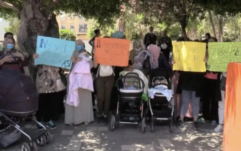 Des Marocains crient leur colère à Melilla (vidéo)
