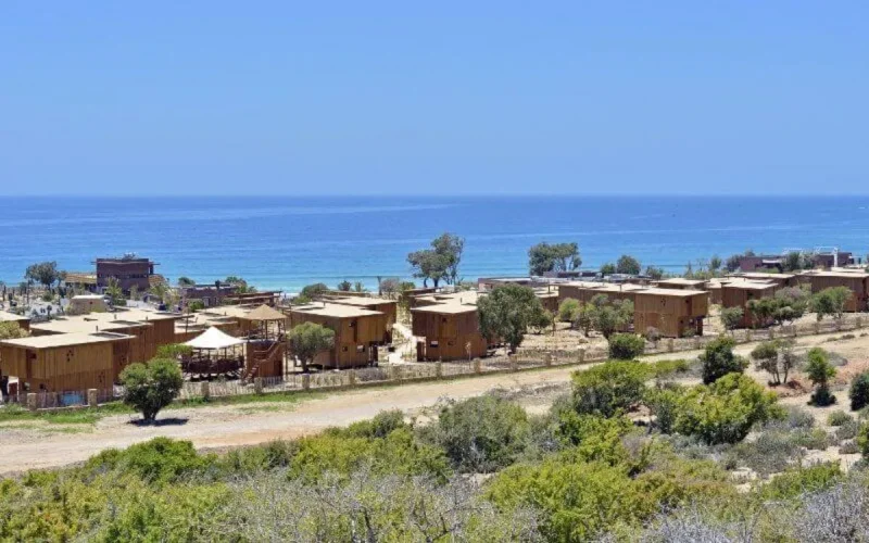 Taghazout se fait belle pour les vacanciers