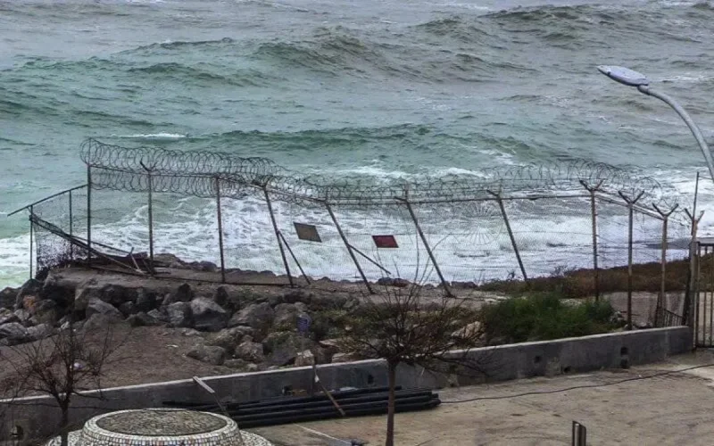 Ceuta : un Marocain tente de rentrer au Maroc à la nage