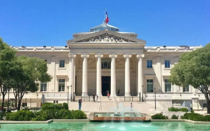 Extradé du Maroc, il se tire d'affaires à la surprise générale