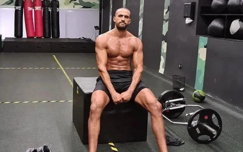 Rico Verhoeven et Badr Hari se chamaillent sur Instagram