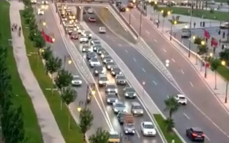 Interdiction de déplacements au Maroc : embouteillages monstres sur le réseau routier et autoroutier