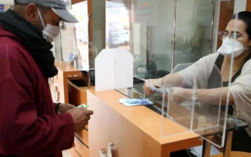 La clôture des comptes divise banques et clients 