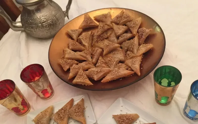 Briouats aux cacahuetes et sésames