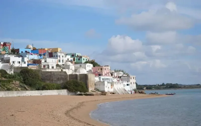 Coronavirus : plusieurs plages fermées au Maroc
