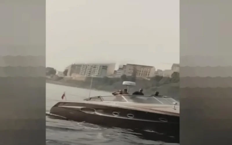 Mohammed VI a-t-il le droit de se trouver dans les eaux de Sebta ?", dixit la presse espagnole 