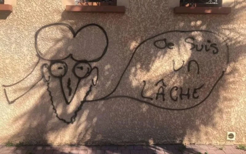 Des tags islamophobes ciblent la mosquée de Tarbes