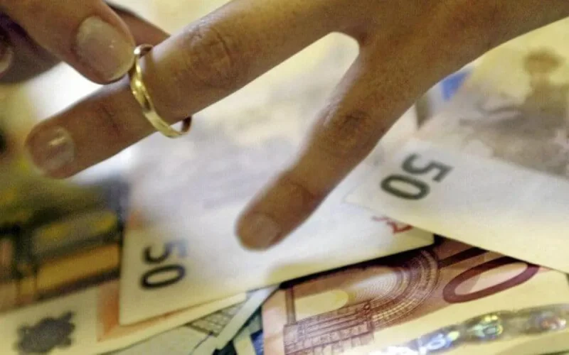 Italie : un Marocain à la tête d'un réseau de mariages blancs