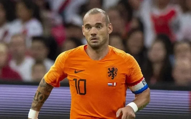 Racisme "anti-marocain" : le footballeur néerlandais Wesley Sneijder porte plainte