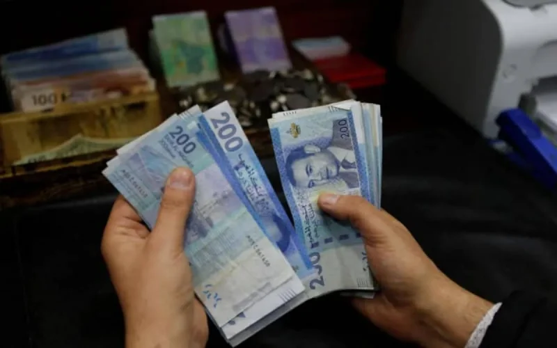 Le dirham prend de la valeur face à l'euro