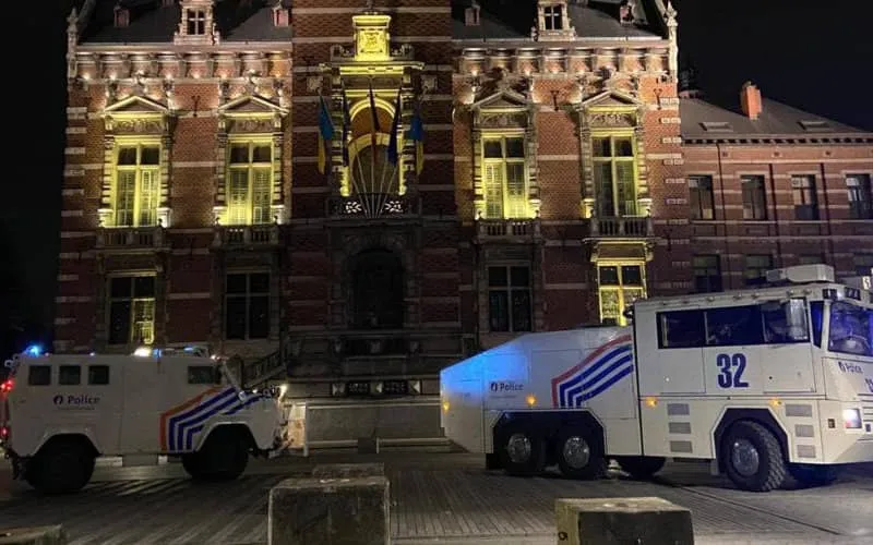 Mort d'Adil : les jeunes manifestent leur colère