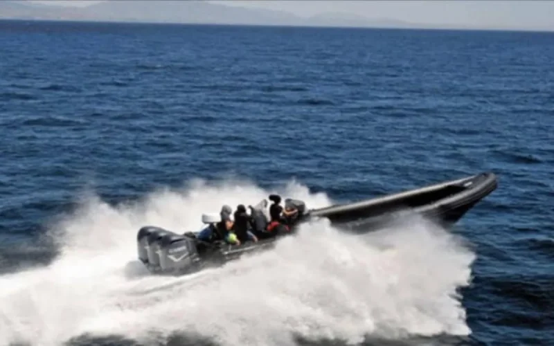 Course-poursuite en mer pour attraper des trafiquants de drogue
