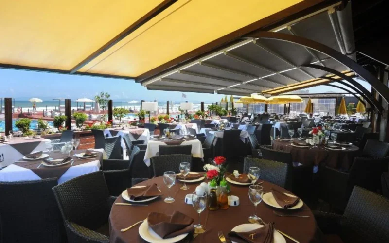 Les restaurateurs marocains aux abois après les nouvelles restrictions 
