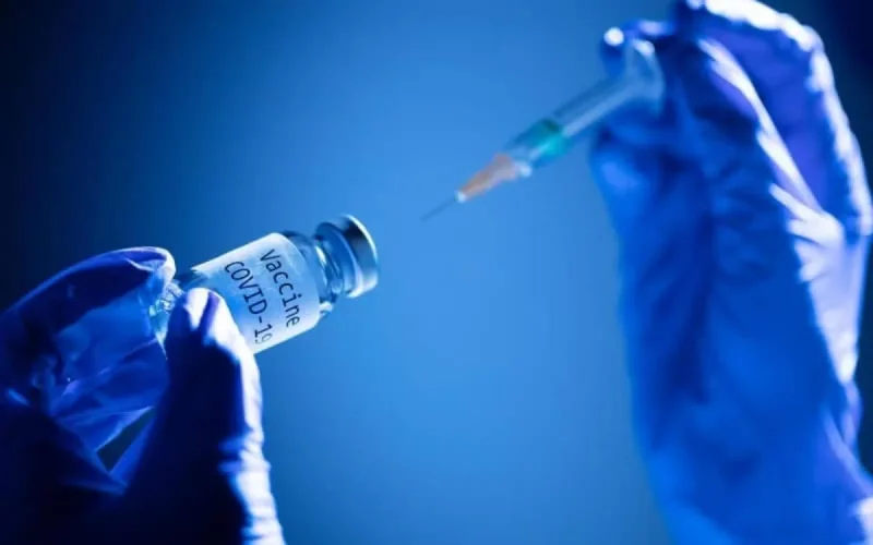 Vaccination anti-Covid-19 : les pharmaciens dénoncent des « décisions ministérielles impertinentes »