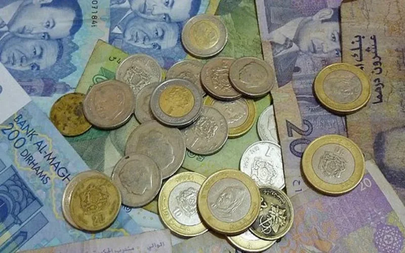 Le dirham monte face au dollar 