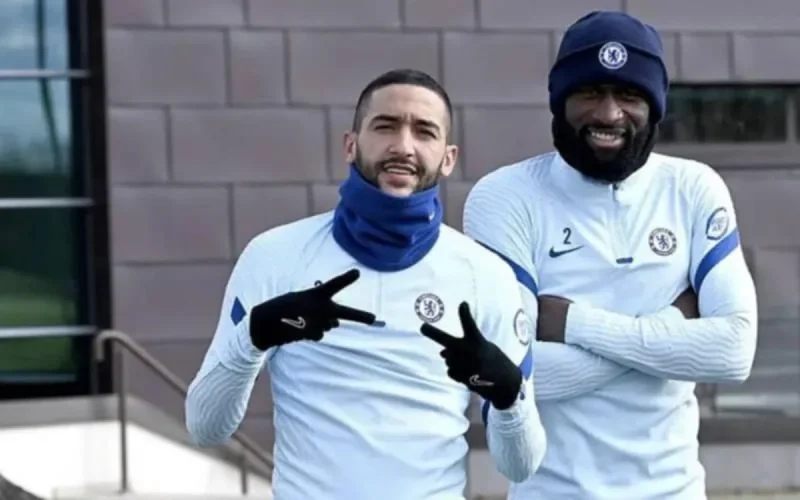 Un départ prématuré de Hakim Ziyech de Chelsea se dessine
