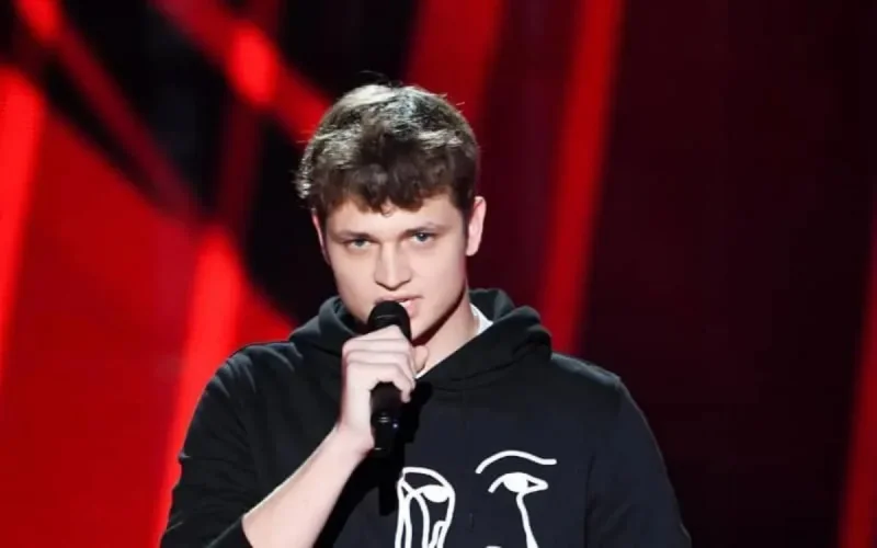 The Vivi, candidat de The Voice viré pour propos racistes et homophobes