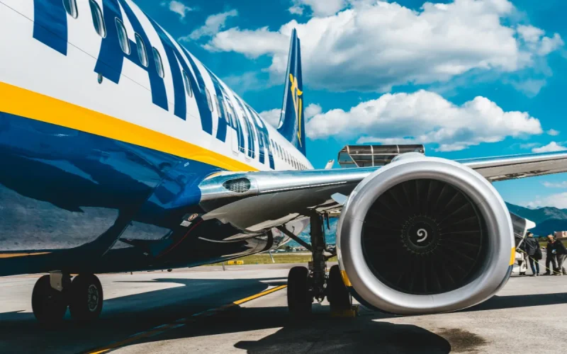 Parti de Marrakech, un avion Ryanair change de cap en urgence près de la France