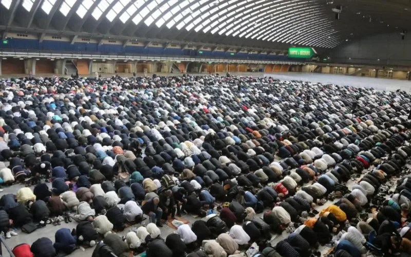 Aïd al-Fitr : vers une banalisation des jours de congé en Europe ?