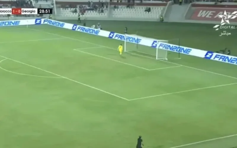 Spectaculaire but de Hakim Ziyech contre la Géorgie (vidéo)