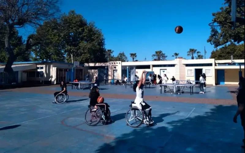 Covid-19 : un collège français fermé à Rabat