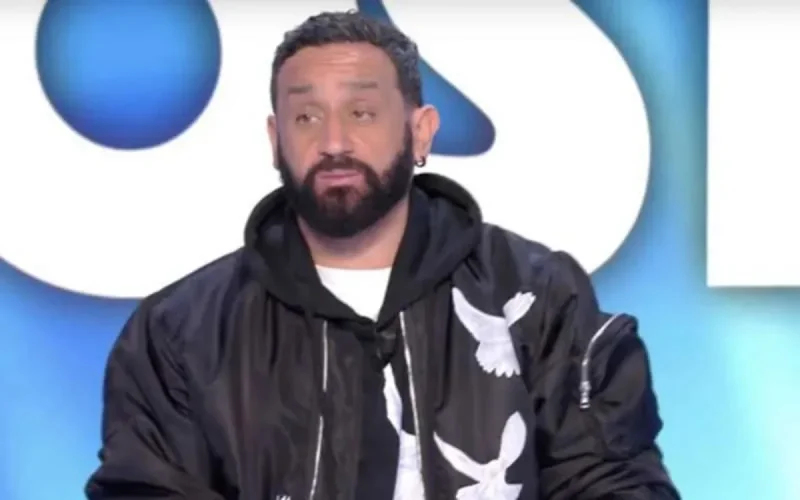 Taclé par Sophia Aram, Cyril Hanouna réplique violemment (vidéo)