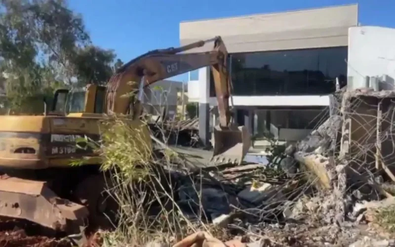 Salé : Des villas illégales démolies, colère des propriétaires