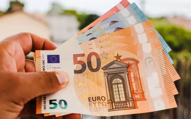 Le dirham se renforce face à l'euro