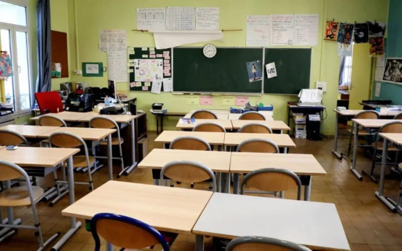 Rabat : un élève Marocain expulsé, le fils de l'ambassadeur épargné