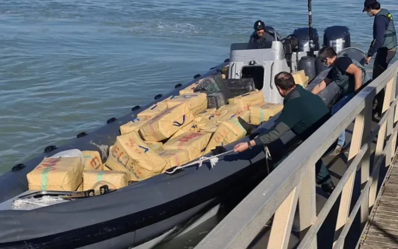 Un « énorme mouvement » de narcotrafiquants détecté dans le détroit de Gibraltar